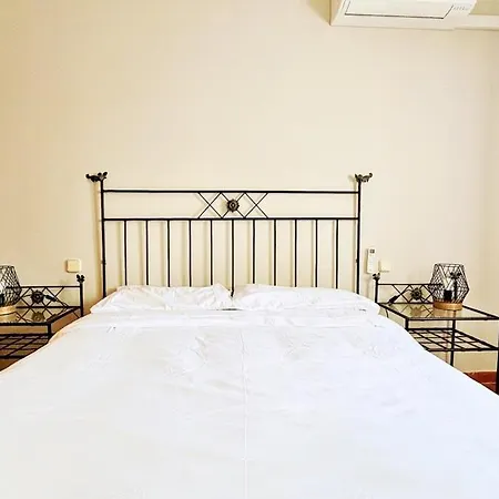 Cozy Townhouse Hébergement de vacances Marbellac