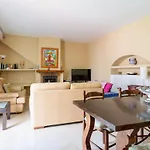 Cozy Townhouse *