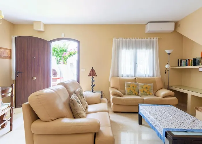 Semesterbostad Cozy Townhouse Marbella