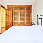 Cozy Townhouse