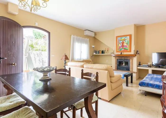 بيت للعطل Cozy Townhouse