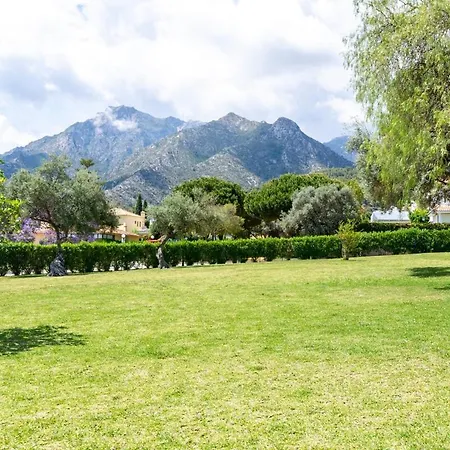 Nyaraló Cozy Townhouse Marbella